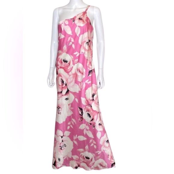 The Fashion Poet One Shoulder Maxi Dress - Picture 4 of 6